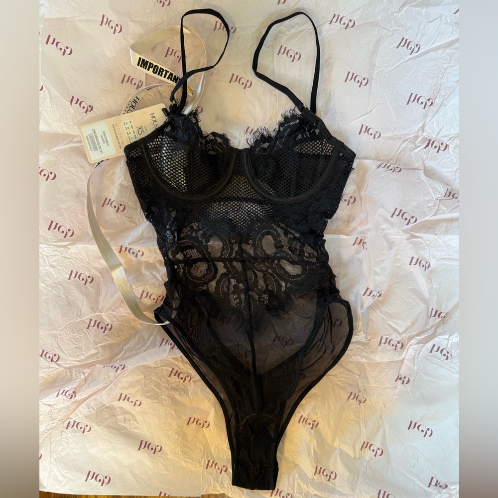 House of CB - Nadia Bodysuit - Black - XS - NWT